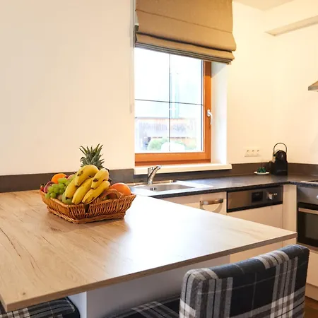 上特劳恩多尔米奥酒店 酒店 4*