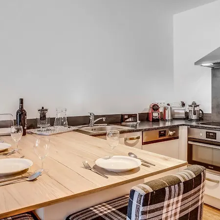 上特劳恩多尔米奥酒店 酒店