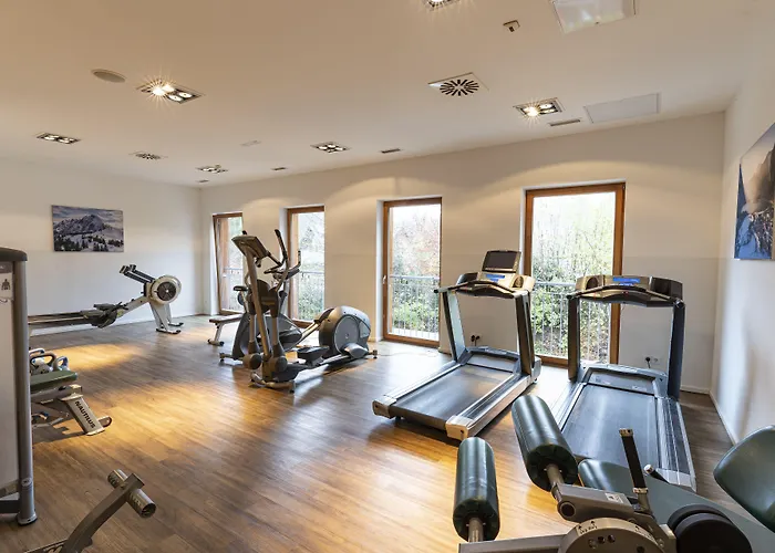 酒店 上特劳恩多尔米奥酒店 4*