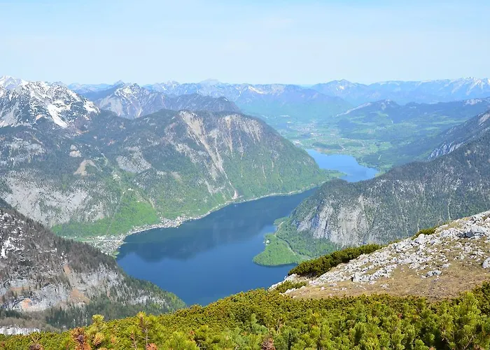上特劳恩多尔米奥酒店 酒店 4*